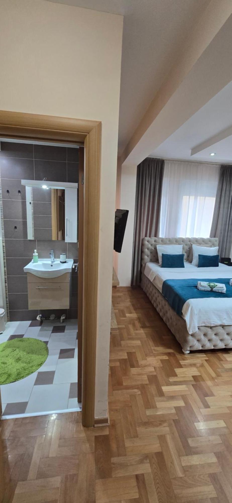 Design Apartment Business Lux 4 Star "Rio" Completely Business Lux Place In The City Center & Free Included Industry Optical Wifi & Netflix & Keyless Code Entry & Full Smart App & Kitchen & Washing Machine & Wide Terrace & Secure 2 Parking Place Ćuprija Exterior foto